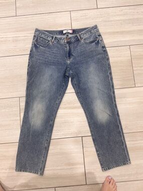 Cabi Harlow Women’s Jeans in frost wash sz 12